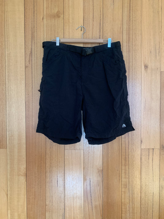 Nike ACG Shorts Buckle Belt