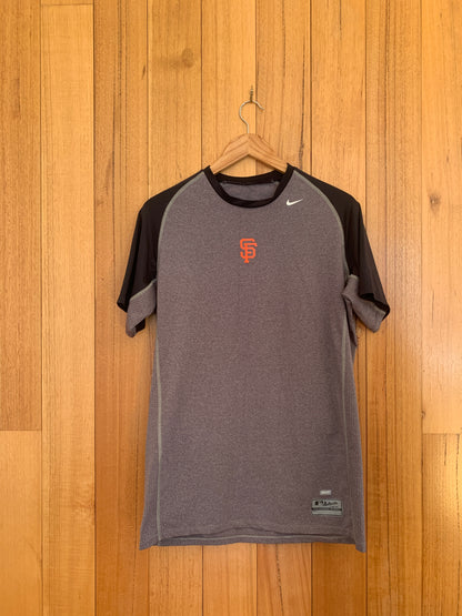 Nike MLB San Francisco Giants Nike FitDry T-Shirt