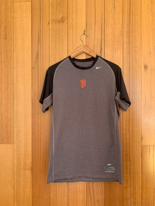 Nike MLB San Francisco Giants Nike FitDry T-Shirt