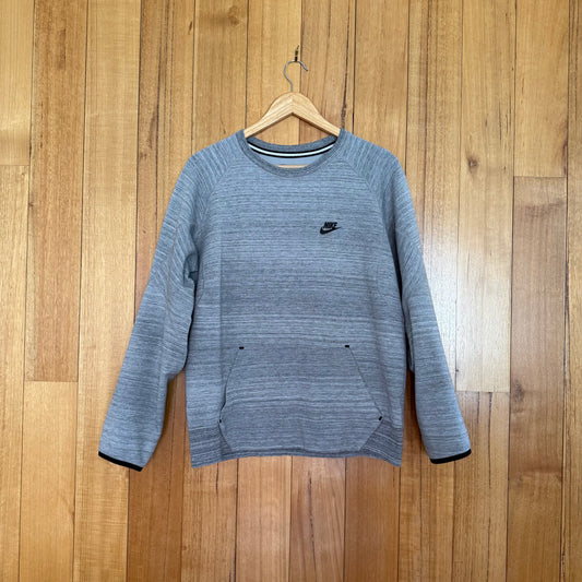 Nike Sportswear Tech Pack Grey Crew
