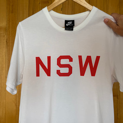 Nike Sportswear NSW Red Logo T-Shirt