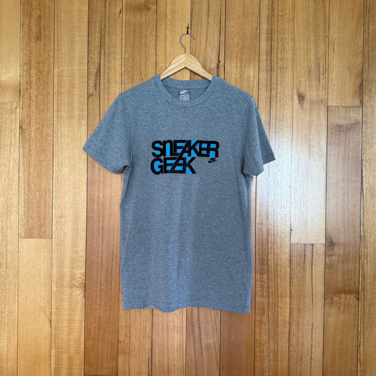 Nike Sportswear Sneaker Geek T-Shirt