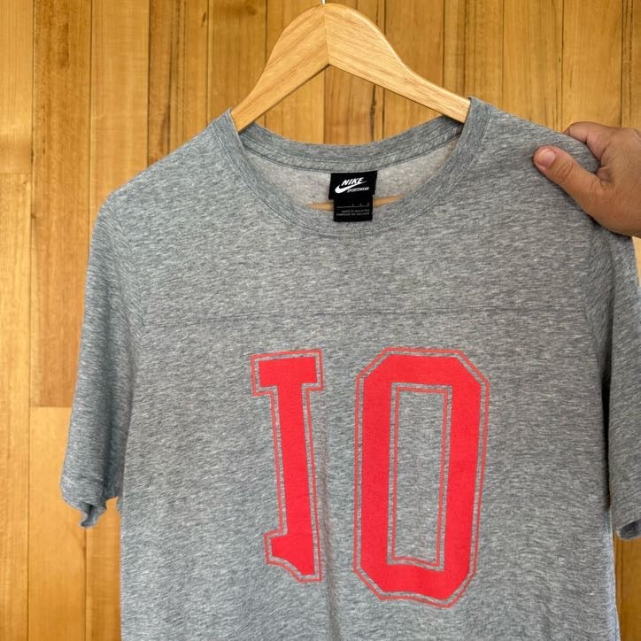 Nike Sportswear 10 Logo T-Shirt