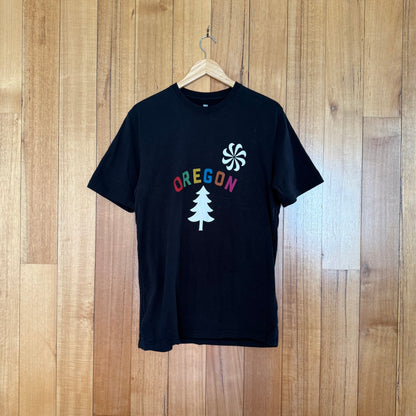 Nike Sportswear Oregon Pinwheel Logo T-Shirt