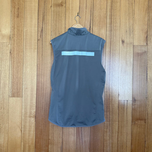 Nike Running Dri-Fit Vest with relective detail - Grey