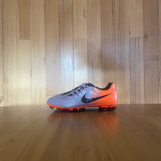 2009 Nike Football Total90 Laser Elite FG Cleats