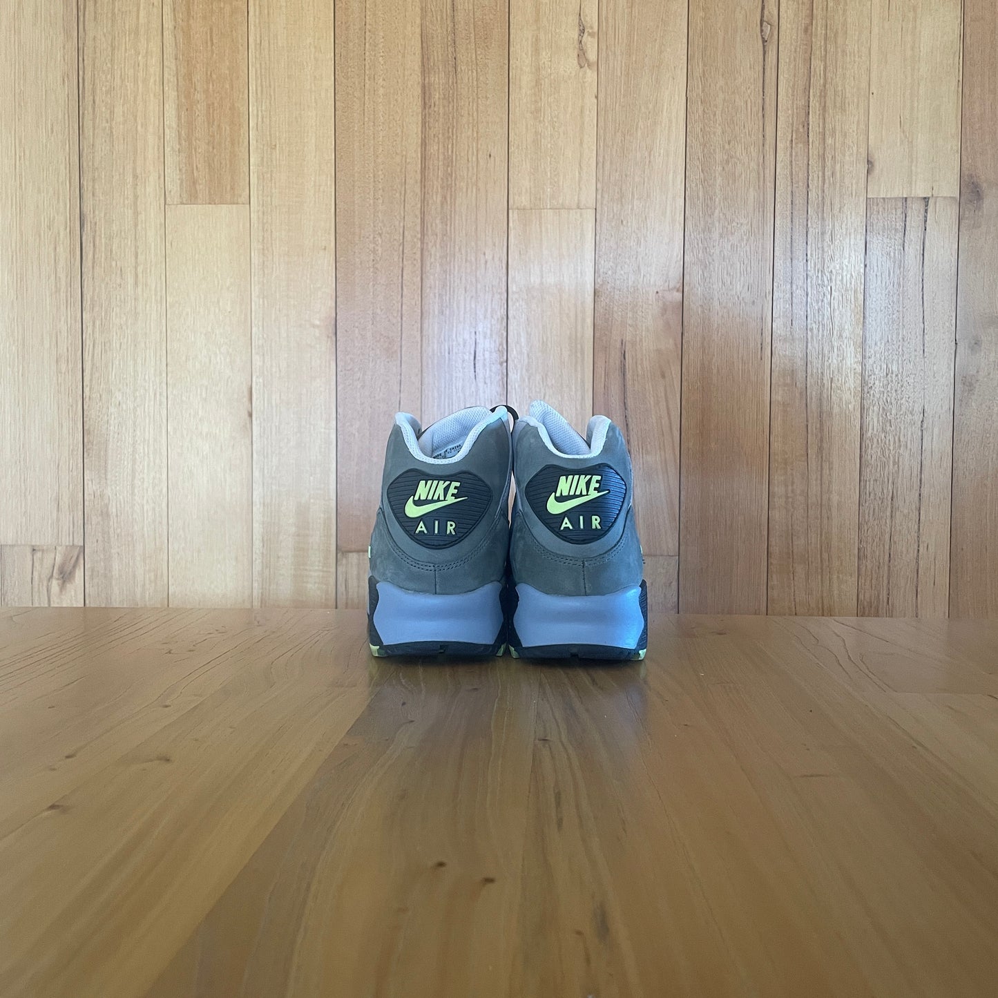 2007 Nike Air Max 90 Boot