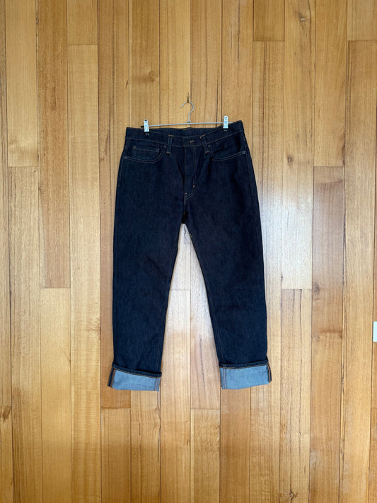 Levis 511 Skateboard Jeans in dark blue - front view