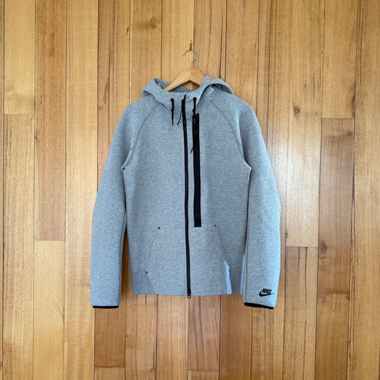 Nike Tech Fleece Full Zip Hoodie in grey with black print - front view of Fall 2013 sportswear hoodie 545981-063