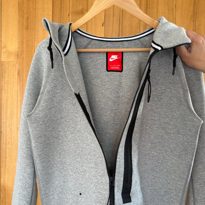Nike Tech Fleece Full Zip Hoodie 545981-063 grey colorway Fall 2013 - new without tags premium sportswear