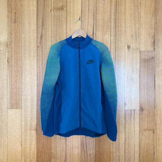 Nike Tech Knit Dynamic Reveal Jacket in turquoise with volt accents - front view