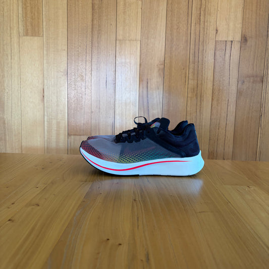 Nike Zoom Fly SP Fast running shoe in black with red orbit and lucid green accents, carbon plate technology, new without box